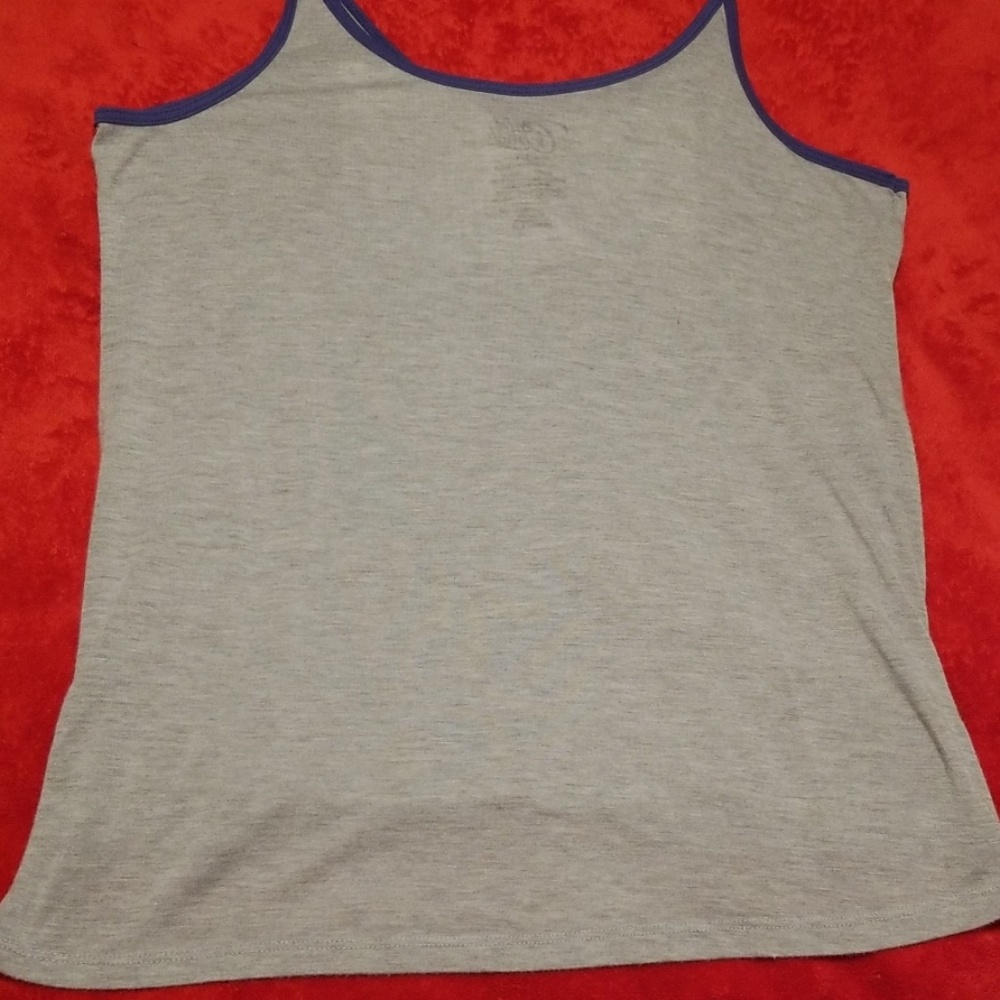 Weekend Tank Top - Picture 3 of 8